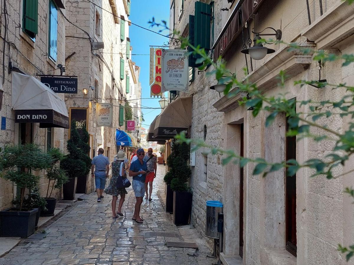 Apartments Old Town Trogir Eksteriør billede